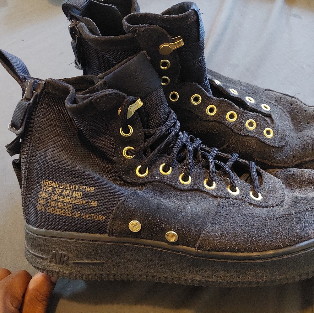 Nike SF AF1 Mid Obsidian Metallic Gold mens 8.5